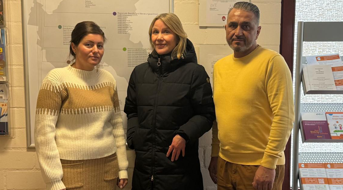 Beratungsgespräch mit Jugendhilfeträger zur Wohnsituation